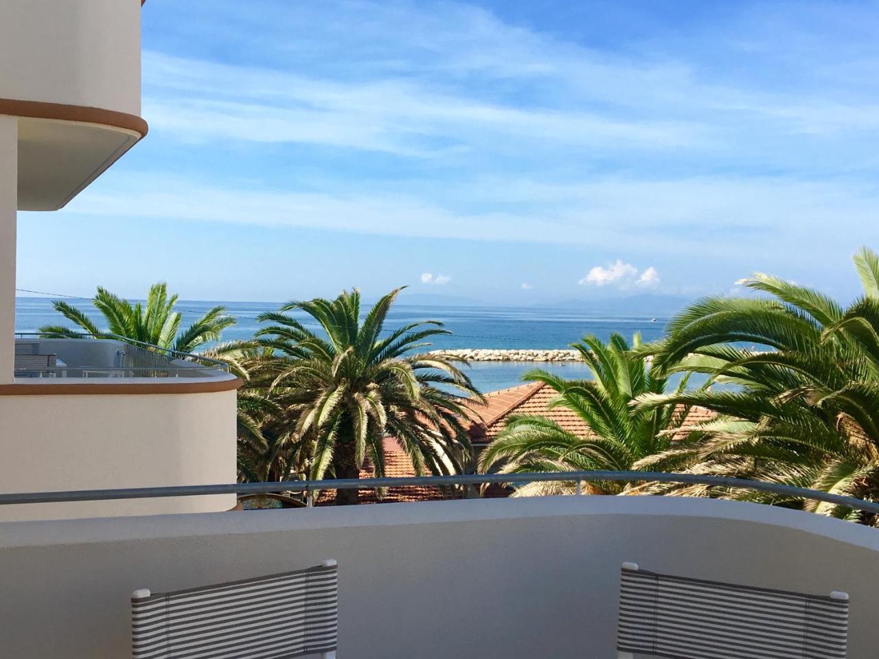 Apartmán Via Firenze 11 Follonica Exteriér fotografie